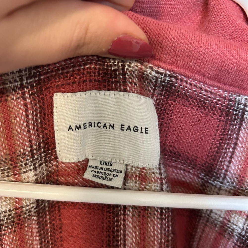 American Eagle Outfitters Salmon Pink/Red Plaid Hooded Shirt - Picture 2 of 2